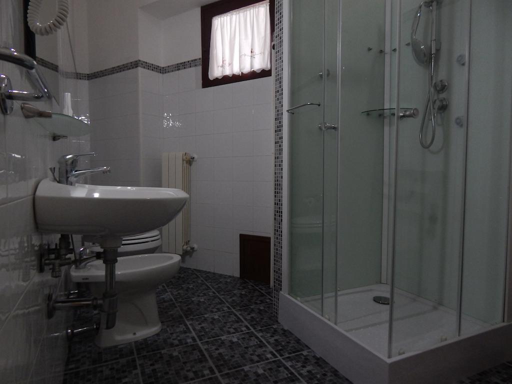 Hotel Il Platano Ottana Room photo